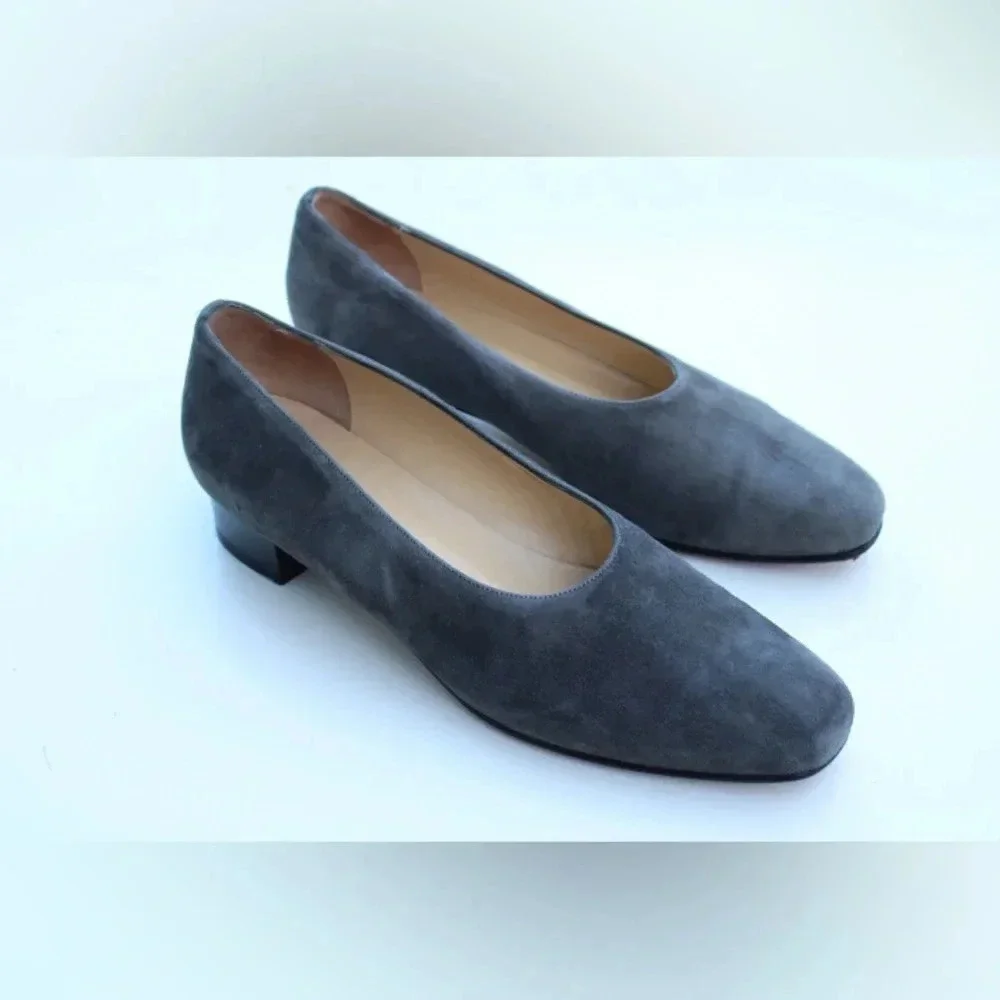 Ann Taylor low heels